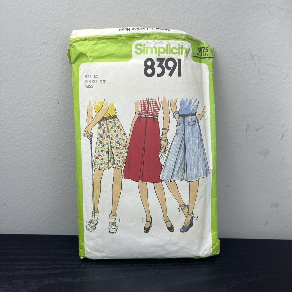 Simplicity Sewing Pattern 8391 Misses Culottes in Two Lengths & Skirt Cut